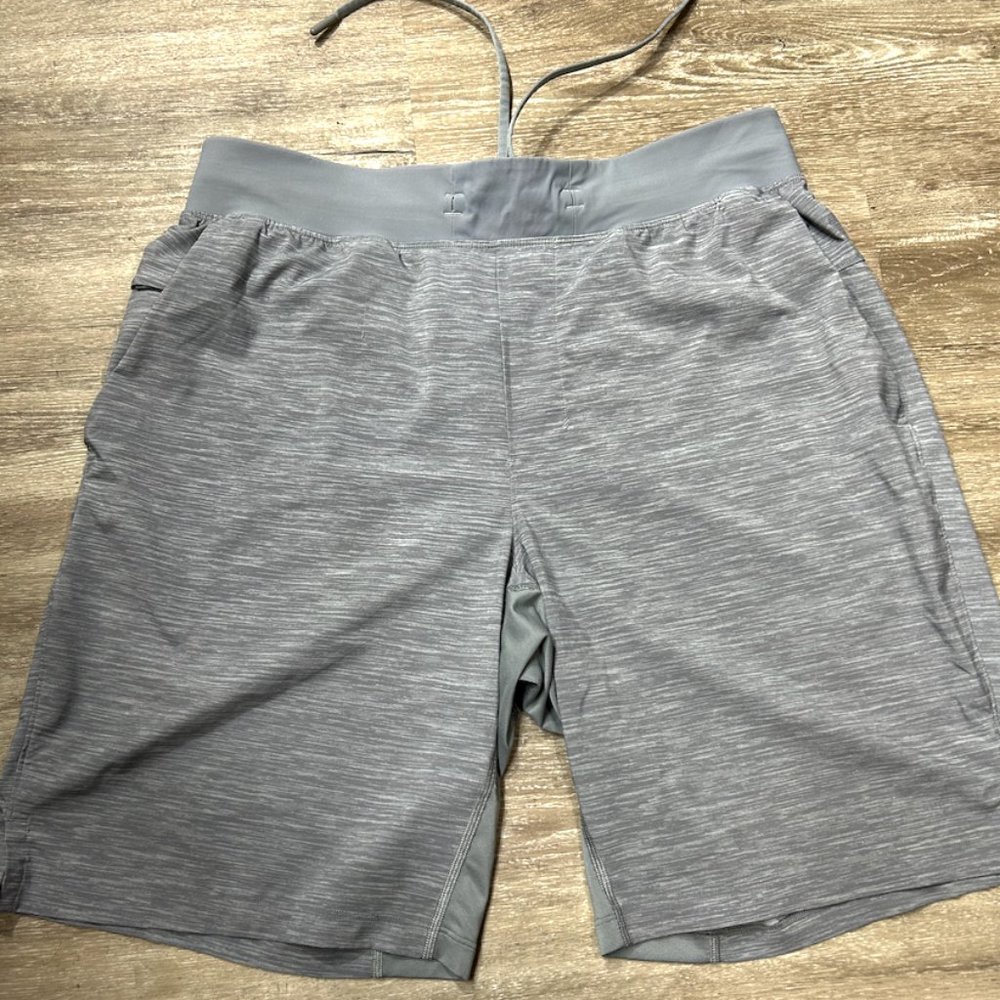 Lululemon Mens T.h.e 9" Linerless Short